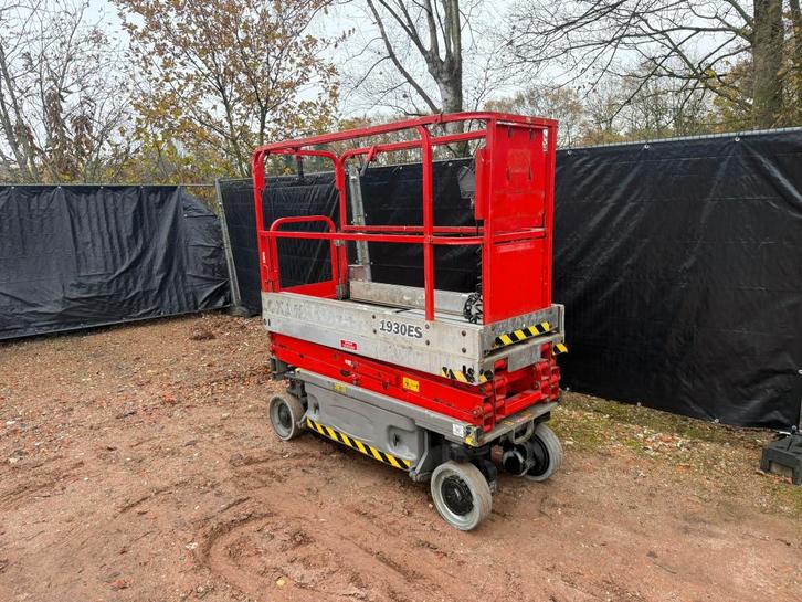 Nacelle à ciseaux JLG 8m., Bricolage & Construction, Treuils et Palans, Enlèvement