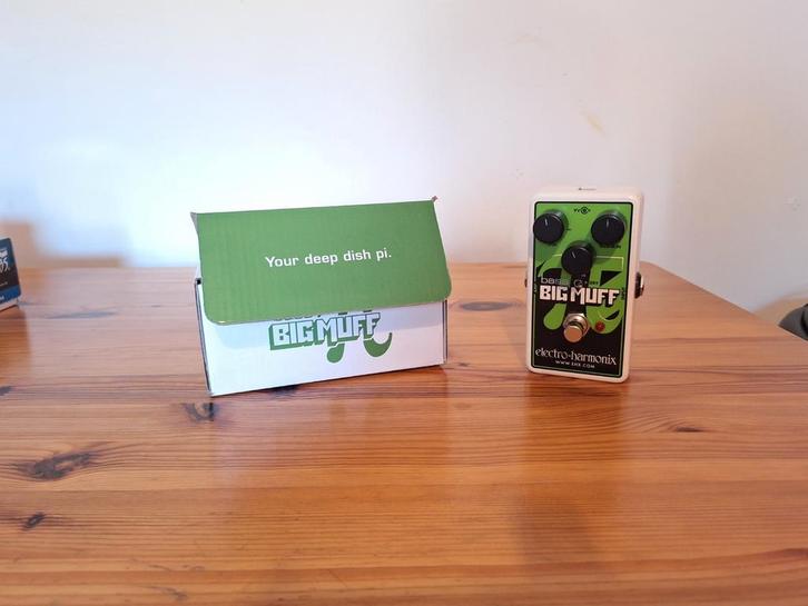 Fuzz BigMuff Electro-harmonix, Muziek en Instrumenten, Effecten, Zo goed als nieuw, Ophalen of Verzenden