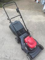 Grasmaaier Benzine met een degelijke honda hrm 535 mulching, Ophalen, Zo goed als nieuw