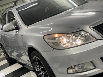 Skoda octavia combi 4250€  beschikbaar voor biedingen