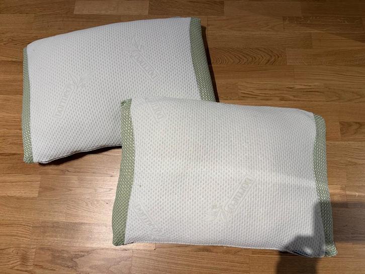 Oreiller Dormeo 50×70 cm – très bon état !, Maison & Meubles, Chambre à coucher | Matelas & Sommiers, Utilisé, Enlèvement ou Envoi
