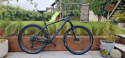 VTT cube C62 carbone, Vélos & Vélomoteurs, Vélos | VTT & Mountainbikes, Comme neuf, Enlèvement ou Envoi