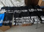 Nieuwe T-shirts met 12 verschillende opdrukken in 't Gensch, Enlèvement