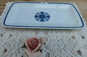 Mosa serveer schaaltje met blauwe bloemen & DAF beschikbaar voor biedingen