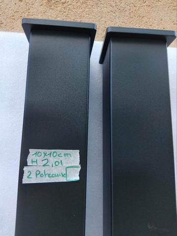 Poteaux 7016 anthracite, noir 9005. beschikbaar voor biedingen