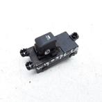 COMMUTATEUR VITRES ELECTRIQUES Kia Cee'd Sportswagon (JDC5), Utilisé, Kia