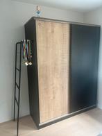 Kleerkast kinderkamer perfecte staat! Zwart en houtlook, Ophalen, 200 cm of meer, 150 tot 200 cm, Zo goed als nieuw