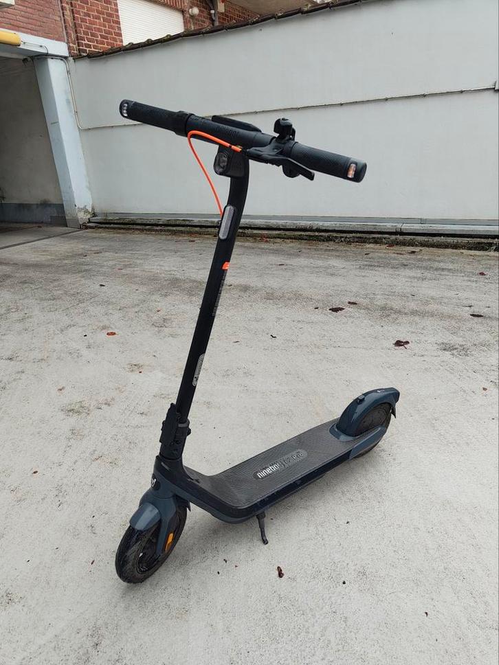 Segway Ninebot E2 pro E, Fietsen en Brommers, Steps, Gebruikt, Overige typen, Ophalen