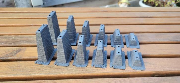 set met 12 stuks faller oprit peilers, Hobby en Vrije tijd, Modeltreinen | H0, Gebruikt, Brug, Tunnel of Gebouw, Gelijkstroom of Wisselstroom