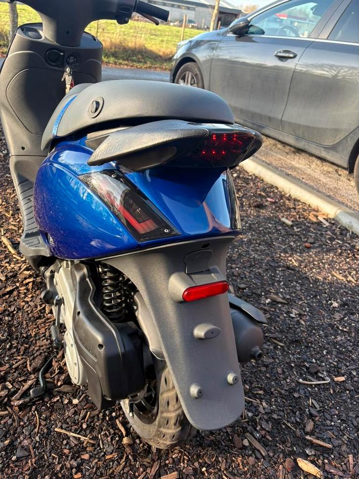 Zip 4t  b klasse, Vélos & Vélomoteurs, Scooters | Piaggio, Comme neuf, Zip, Classe B (45 km/h), Essence, Enlèvement