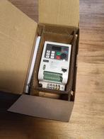 frequentie regelaar 1,5 KW  - single fase 220v naar 3 x 220v, Ophalen, Nieuw
