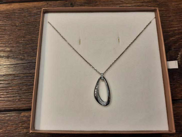 Zilveren 925 ketting met hanger, Nona, nieuwstaat, Handtassen en Accessoires, Kettinghangers, Nieuw, Zilver, Zilver, Overige voorstellingen
