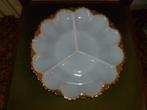 vintage aperitiefschaal met 3 vakken, Huis en Inrichting, Ophalen, Zo goed als nieuw