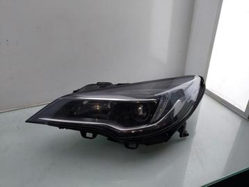 KOPLAMP LINKS Opel Astra K (01-2015/12-2022) (|39158007|) beschikbaar voor biedingen