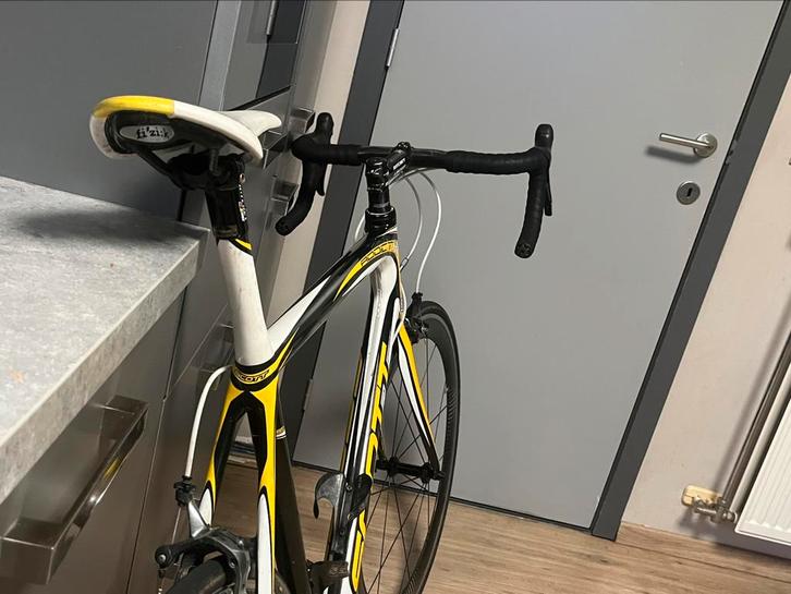 Scott addict full carbon, Fietsen en Brommers, Fietsen | Racefietsen, Gebruikt, Heren, Overige merken, 15 tot 20 versnellingen
