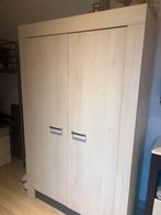 Grote kleerkast, Huis en Inrichting, Ophalen, Zo goed als nieuw