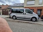 Renault Trafic met mindervalide aanpassingen, Auto's, Renault, Voorwielaandrijving, Stof, 4 cilinders, Grijs