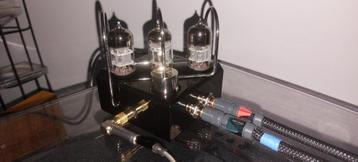 Brocksieper EarMax Pro headphone amplifier + Telefunken tube beschikbaar voor biedingen