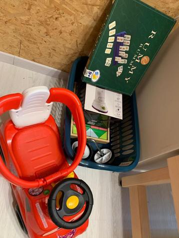 Allerlei baby spullen beschikbaar voor biedingen
