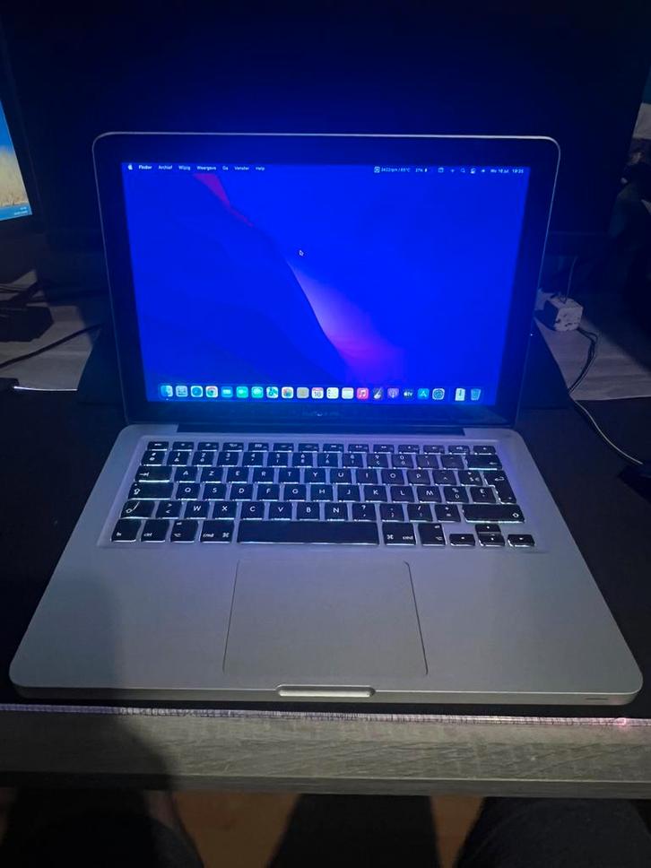 Gezocht: volledig scherm voor MacBook Pro 13-inch mid 2012, Computers en Software, Apple Macbooks, Zo goed als nieuw, MacBook