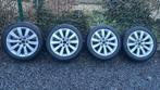 Bridgestone/Turanza 16 inch - 215/45 R16 + Renault dopjes, Auto-onderdelen, Banden en Velgen, Ophalen, 16 inch, Band(en), Personenwagen