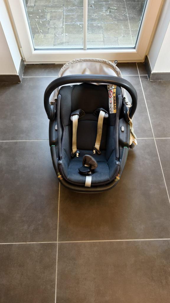 Maxi Cosi Coral Isofix - en bon état, Enfants & Bébés, Sièges auto, Utilisé, Maxi-Cosi, Ceinture de sécurité ou Isofix, Enlèvement