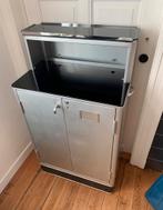 Armoire vintage (ancienne armoire de dentiste), Enlèvement