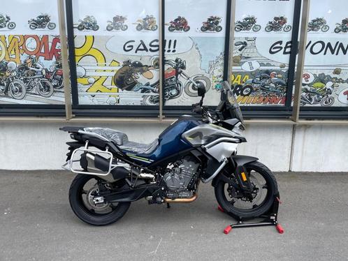 CFMOTO 800MT Sport *A*Nieuw*5 jr garantie*, Motoren, Motoren | Overige merken, Bedrijf, Toermotor, meer dan 35 kW, 2 cilinders