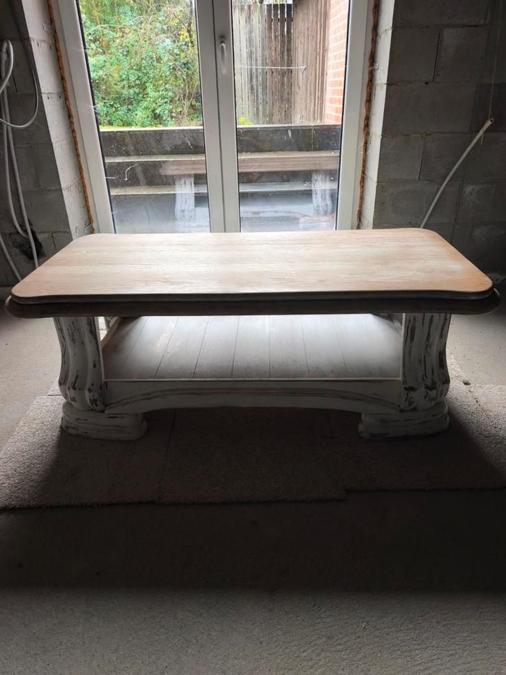 Table de salon en chêne massif blanchi, Maison & Meubles, Tables | Tables de salon, Chêne, Enlèvement