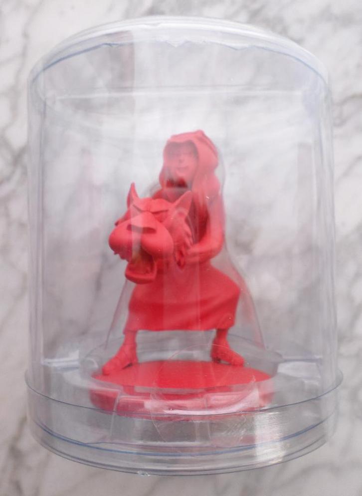 Kuifje Abdallah satijnen figuur rood Moulinsart figuur, Verzamelen, Beelden en Beeldjes, Nieuw, Overige typen, Ophalen of Verzenden