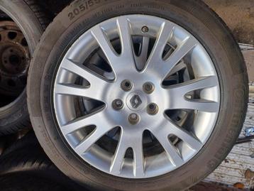 Velgen renault 17 inch + banden beschikbaar voor biedingen