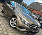 Mercedes A220 CDi * Euro6 * AutoMaat, Auto's, 4 cilinders, Bruin, Leder en Stof, 120 kW