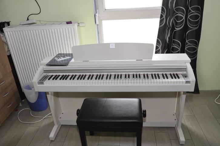 Piano Dynatone, Muziek en Instrumenten, Piano's, Zo goed als nieuw, Piano, Wit, Digitaal, Hoogglans, Ophalen