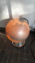 Wereldbol met lamp in, Ophalen, Zo goed als nieuw