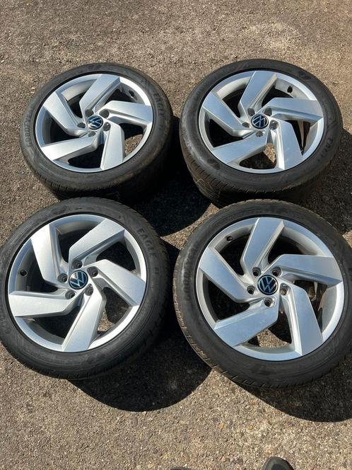VW Golf 8 GTE Velgen met Zomerbanden, Auto-onderdelen, Banden en Velgen, Banden en Velgen, Zomerbanden, 17 inch, 225 mm, Personenwagen