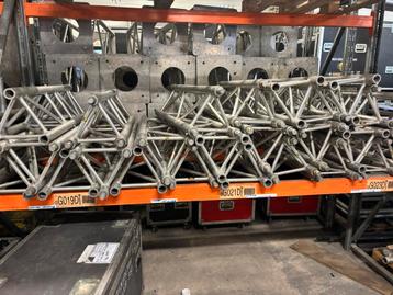 Globaltruss/alur x30d truss groot lot losse verkoop mogelijk, Enlèvement