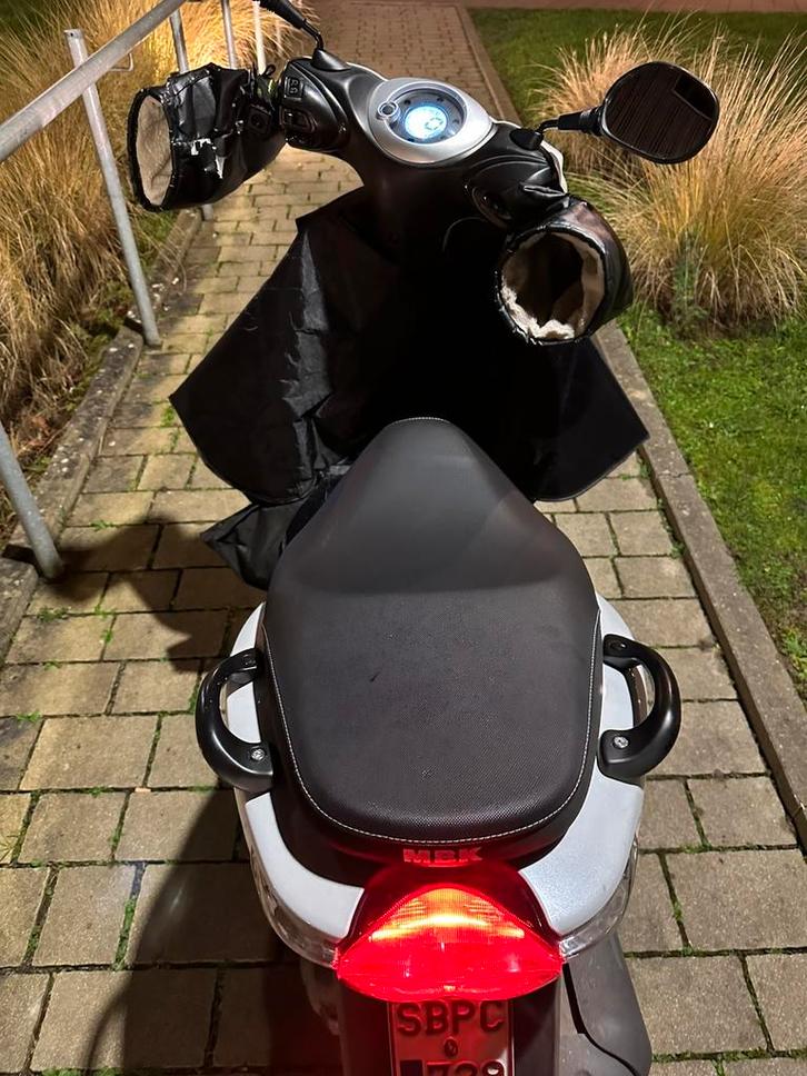 Yamaha neos 2017, Vélos & Vélomoteurs, Vélomoteurs & Scooters bridés, Comme neuf, Yamaha, Enlèvement