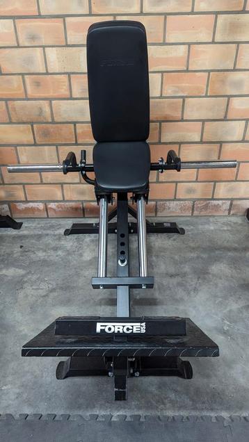 Force USA compact leg press 