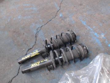 Amortisseur avant gauche VW Touran 2.0TDi 100kw 2003-2006 beschikbaar voor biedingen