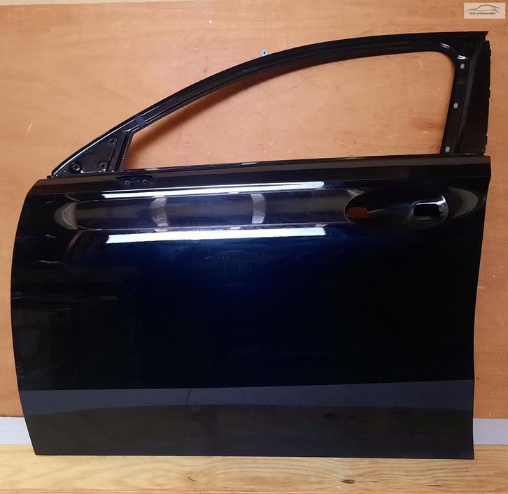 Portier deur linksvoor Mercedes A-klasse ->'18 A1777220900, Auto-onderdelen, Carrosserie, Deur, Mercedes-Benz, Voor, Links, Gebruikt