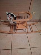 Houten hobbelpaard, Ophalen