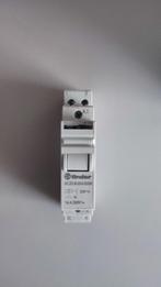 Télérupteurs électromécaniques FINDER 16A 250V, Ophalen, Nieuw, Overige typen