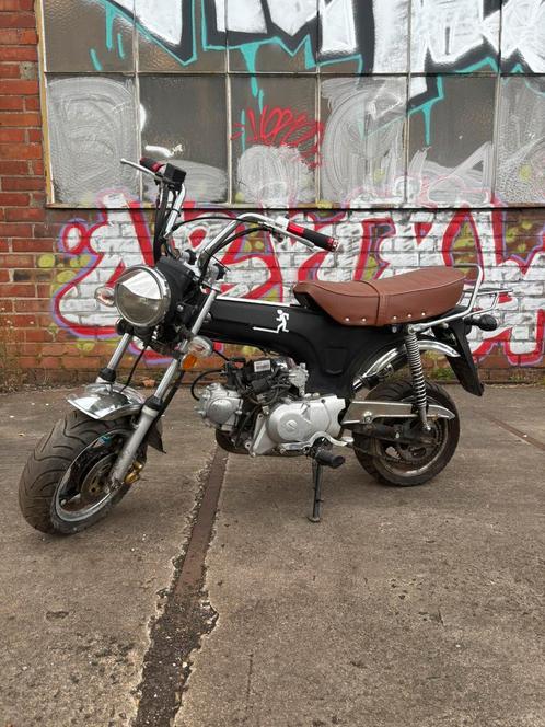 Dax A-klasse - Alle papieren - Volledig in orde, Fietsen en Brommers, Brommers | Honda, Zo goed als nieuw, Ophalen of Verzenden