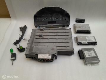 BECM set Range Rover P38 V8 Motor ECU BCM Bosch Thor modules beschikbaar voor biedingen