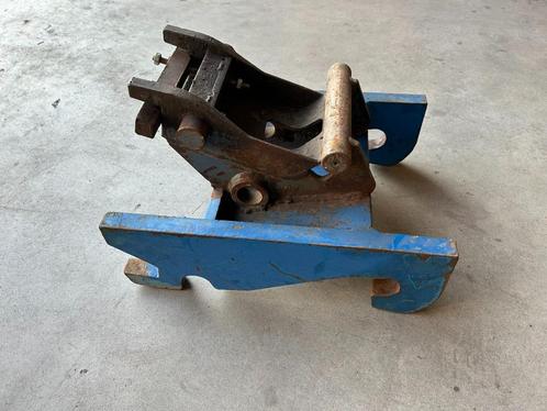Eurograb verloopadapter CW10 naar CW05 mechanisch gebruikt, Zakelijke goederen, Machines en Bouw | Overig, Ophalen