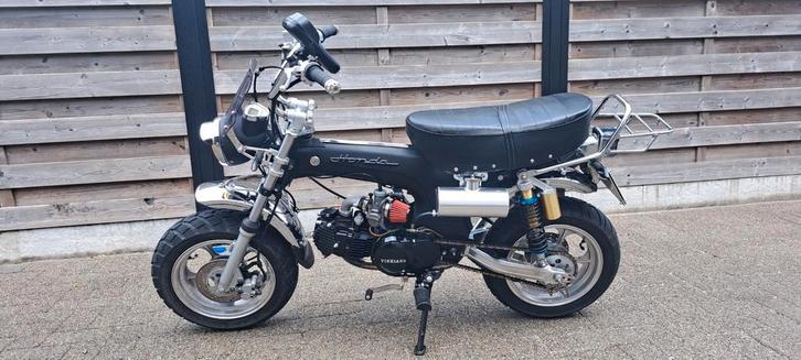 Moto dax 160cc, Fietsen en Brommers, Brommers | Honda, Zo goed als nieuw, Ophalen