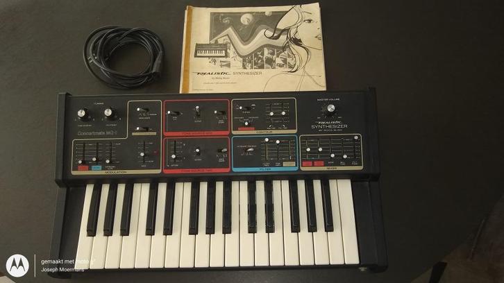 MOOG Realistic synthesizer, originele staat, werkend., Muziek en Instrumenten, Synthesizers, Zo goed als nieuw, Overige aantallen