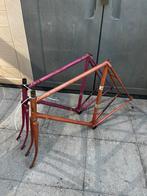 2 vintage koersfiets frames, Fietsen en Brommers, Fietsonderdelen, Ophalen, Gebruikt, Oldtimer, Frame
