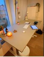 IKEA Trotten bureau - in hoogte verstelbaar, Huis en Inrichting, Ophalen, In hoogte verstelbaar, Gebruikt, Bureau