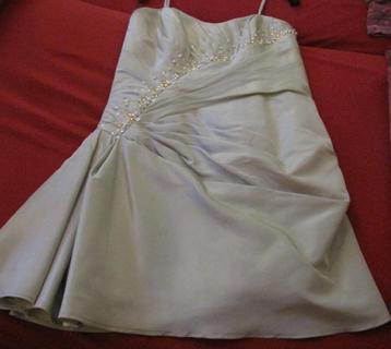 Robe de cocktail/cérémonie beschikbaar voor biedingen